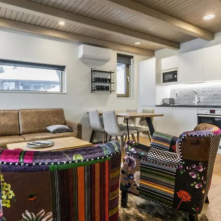 Naava 101 By Interhome